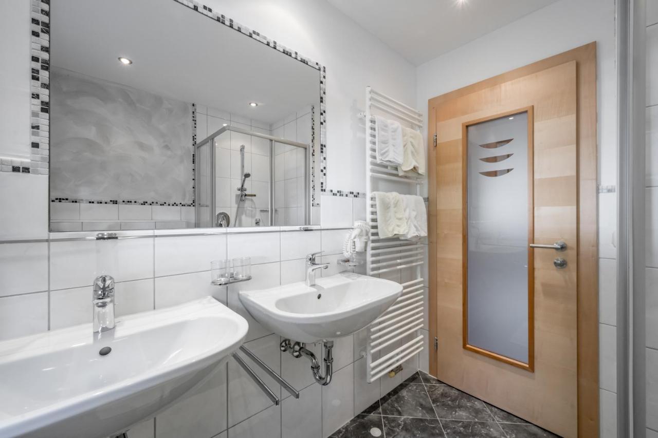 סרפהאוס Platoell Homes מראה חיצוני תמונה