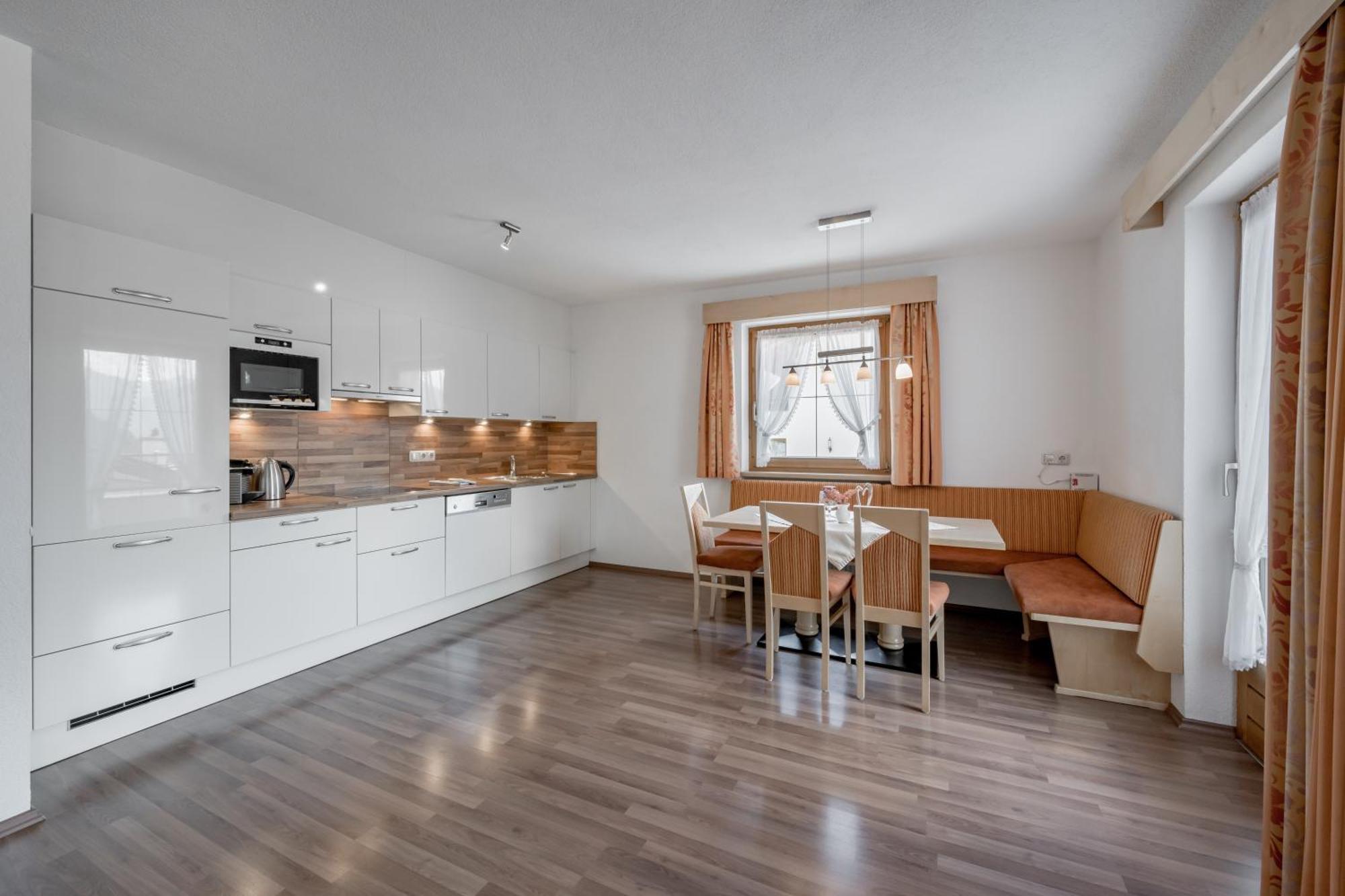 סרפהאוס Platoell Homes מראה חיצוני תמונה