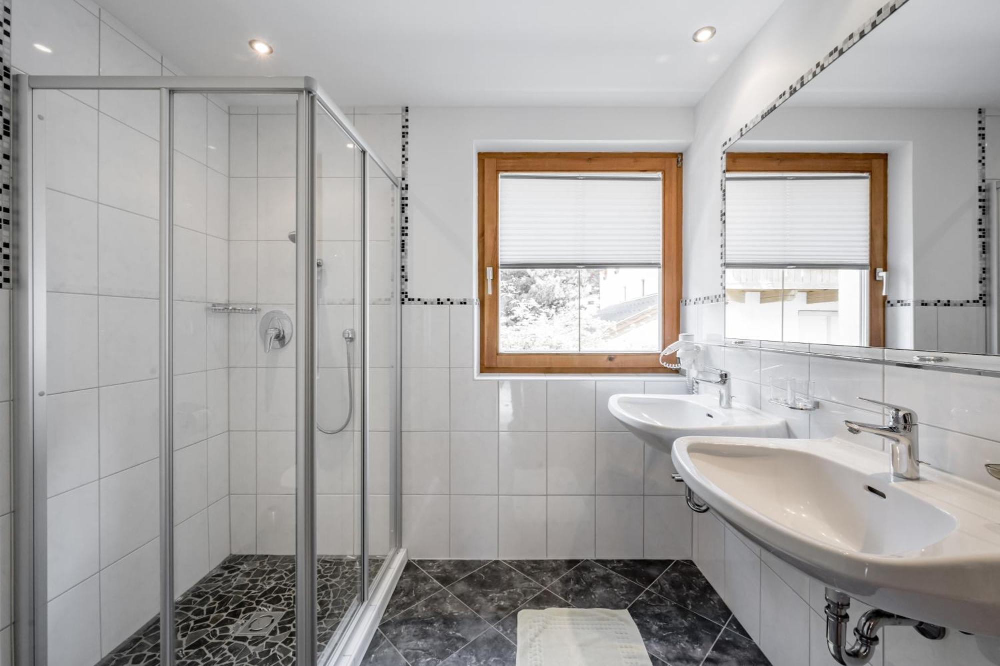 סרפהאוס Platoell Homes מראה חיצוני תמונה