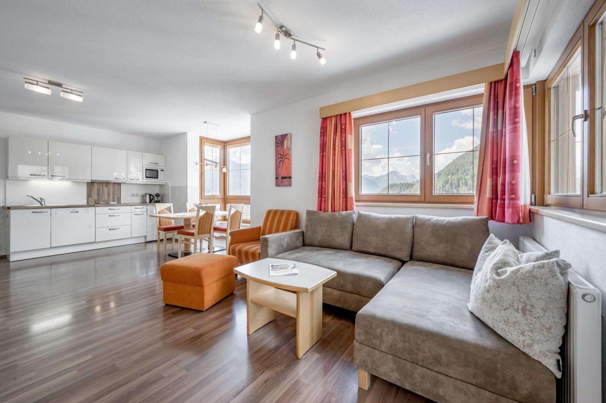 סרפהאוס Platoell Homes מראה חיצוני תמונה