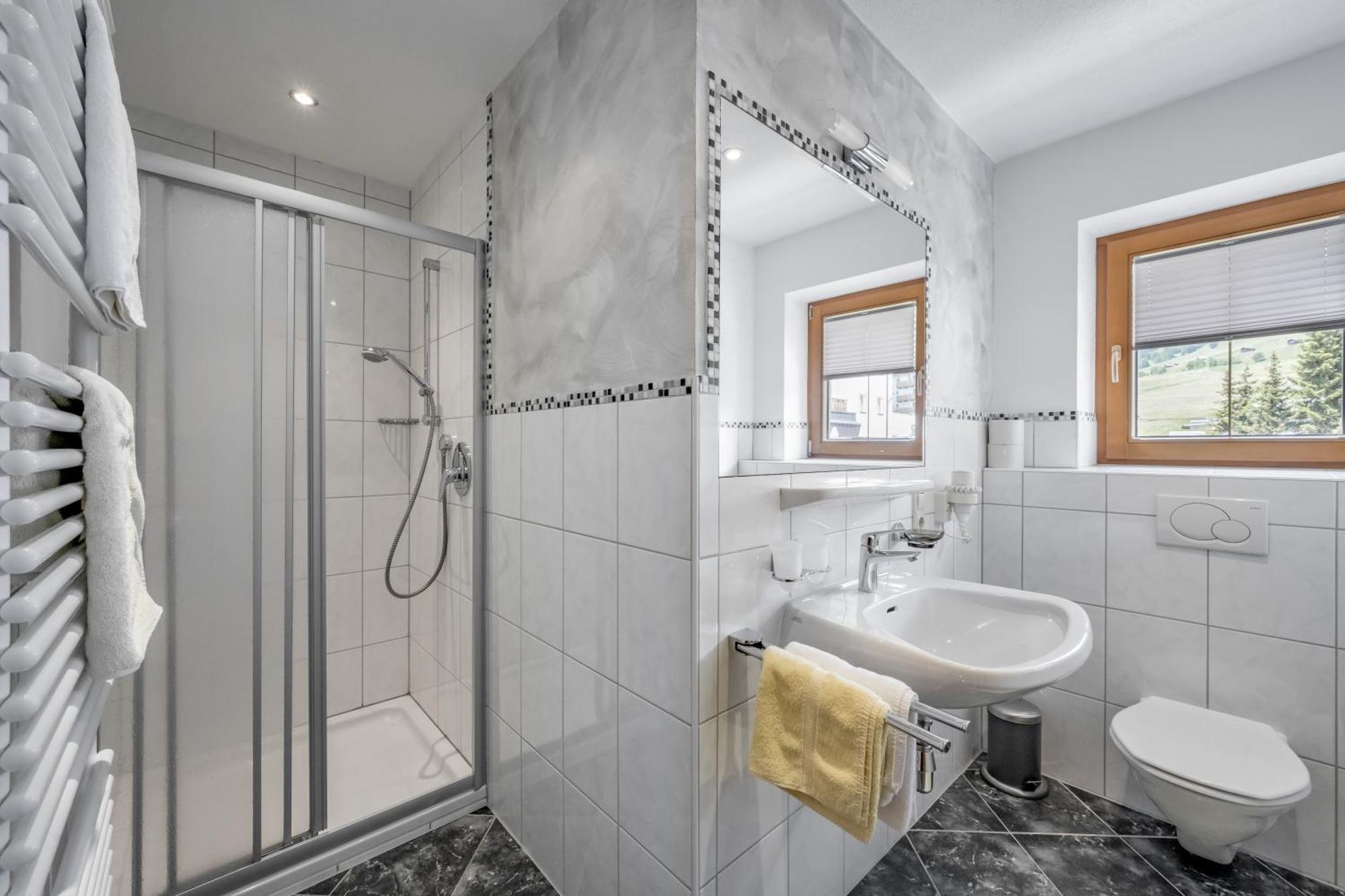 סרפהאוס Platoell Homes מראה חיצוני תמונה